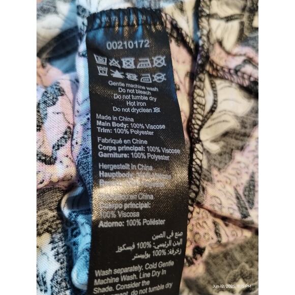 Avenue Women's Plus size 22/24 Floral Medallion Bohemian Mini Dress Flowy Tunic - Picture 10 of 12